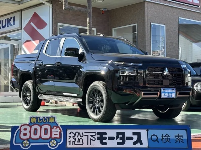 トライトン(三菱)GSR新車見本展示無 0