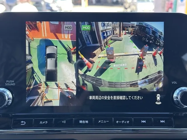トライトン(三菱)GSR新車見本展示無 20