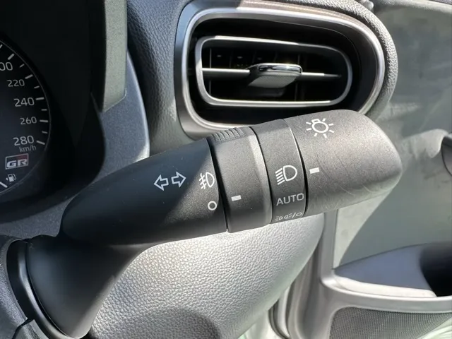 GRヤリス(トヨタ)RZ ハイパフォーマンス 予防安全PKG ４WD 6MTディーラ-試乗車 19