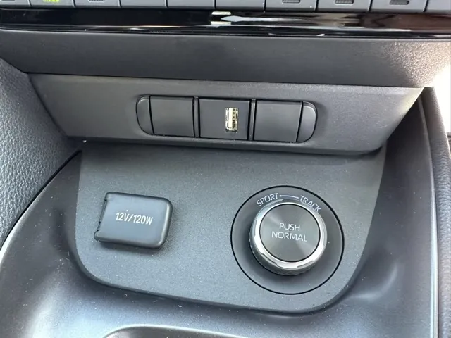 GRヤリス(トヨタ)RZ ハイパフォーマンス 予防安全PKG ４WD 6MTディーラ-試乗車 27