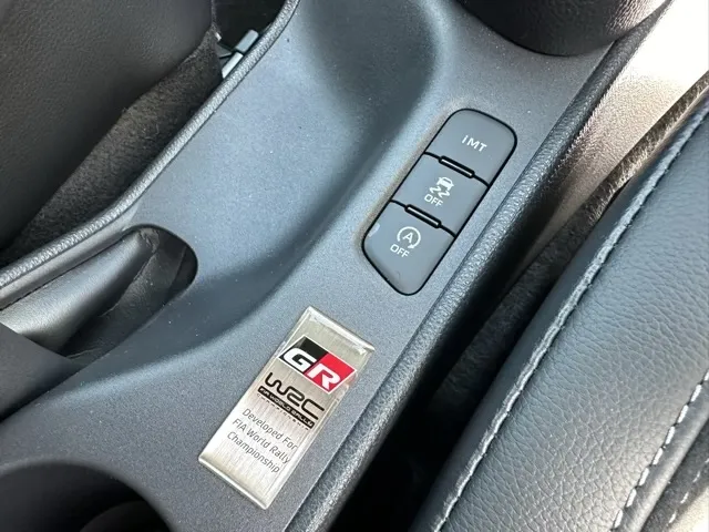 GRヤリス(トヨタ)RZ ハイパフォーマンス 予防安全PKG ４WD 6MTディーラ-試乗車 29