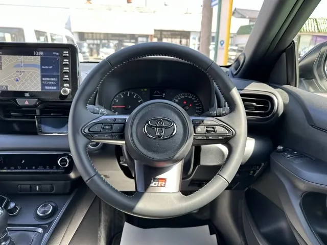 GRヤリス(トヨタ)RZ ハイパフォーマンス 予防安全PKG ４WD 6MTディーラ-試乗車 6