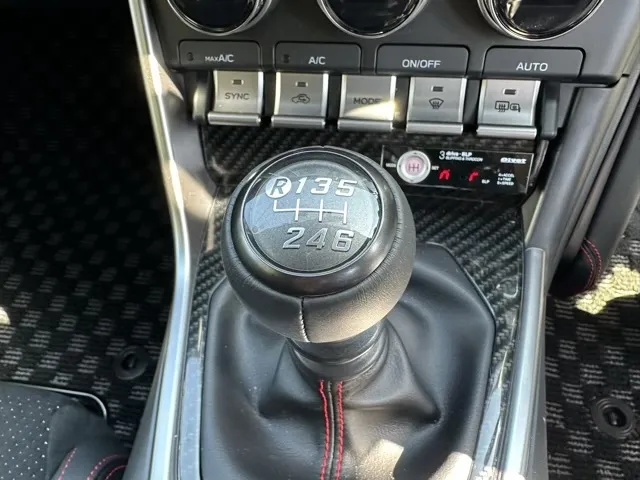 BRZ(スバル)S 6MT中古車 26