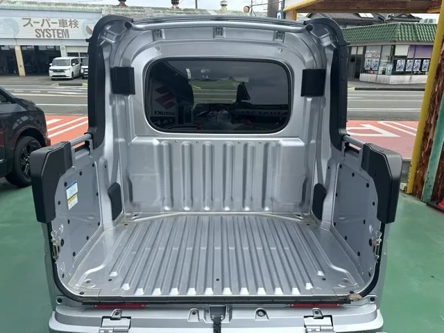 ハイゼット(ダイハツ)G ４WDディーラ-試乗車 9
