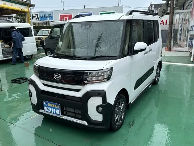 タント(ダイハツ)ファンクロス届出済未使用車 1