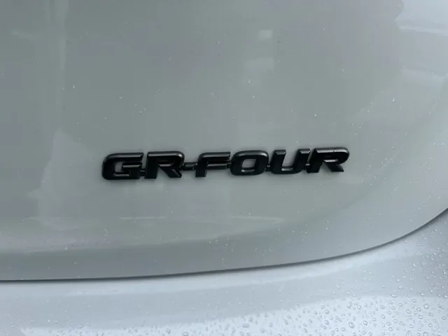 GRヤリス(トヨタ)RZ ハイパフォーマンス ４WD 6MT登録済未使用車 7