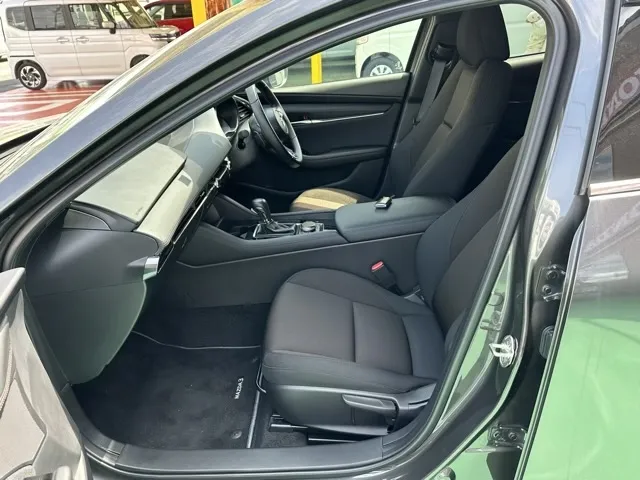 MAZDA3(マツダ)XD プロアクティブ中古車 3