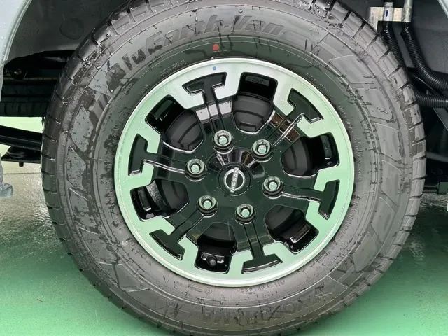 キャラバン(ニッサン)2.0 ロングGRANDプレミアム GX プロスタイル登録済未使用車 12