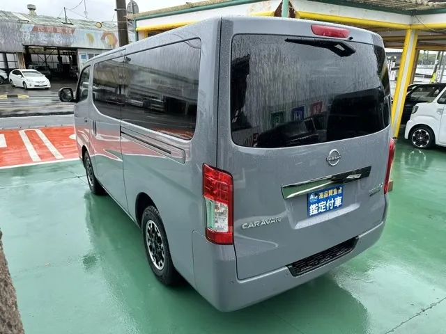 キャラバン(ニッサン)2.0 ロングGRANDプレミアム GX プロスタイル登録済未使用車 2