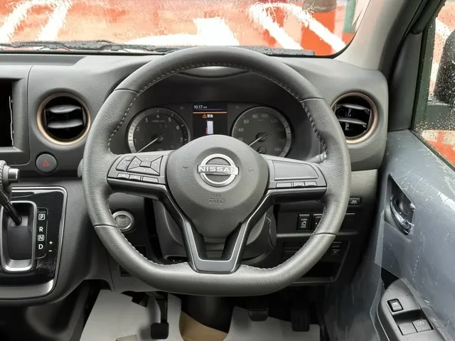 キャラバン(ニッサン)2.0 ロングGRANDプレミアム GX プロスタイル登録済未使用車 6