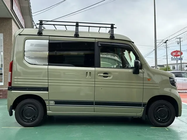 N-VAN(ホンダ)プラススタイルFUNターボ 4WD AT中古車 5