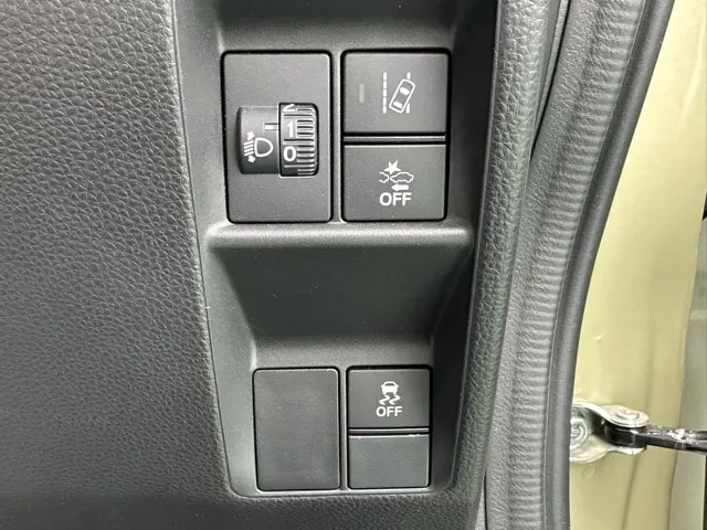 N-VAN(ホンダ)プラススタイルFUNターボ 4WD AT中古車 26