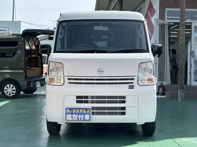 エブリイ(スズキ)NV１００クリッパーDX 4WD 5AGS届出済未使用車 21