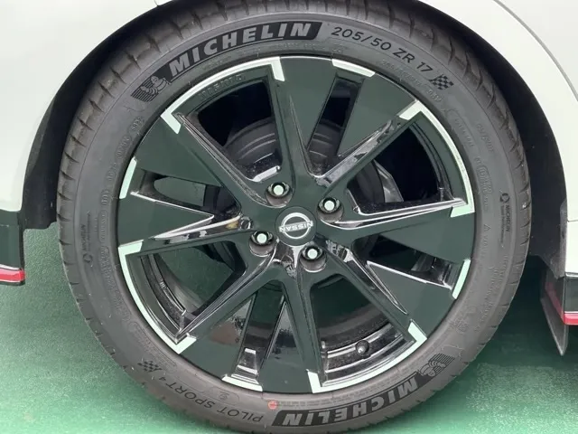 オーラ(ニッサン)ニスモ中古車 15