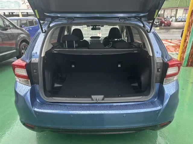 インプレッサ(スバル)2.0i-L アイサイト中古車 11