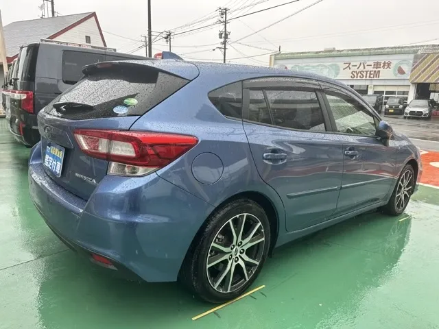 インプレッサ(スバル)2.0i-L アイサイト中古車 13