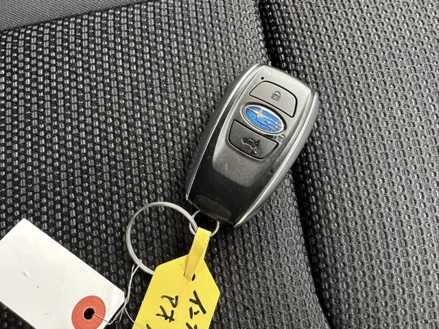 インプレッサ(スバル)2.0i-L アイサイト中古車 18