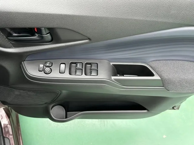 ソリオ(スズキ)G セーフティサポート装着車ディーラ-試乗車 13