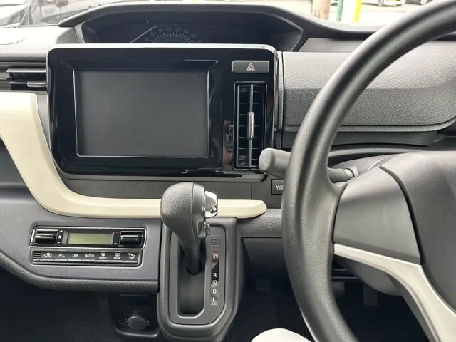 ソリオ(スズキ)G セーフティサポート装着車ディーラ-試乗車 20