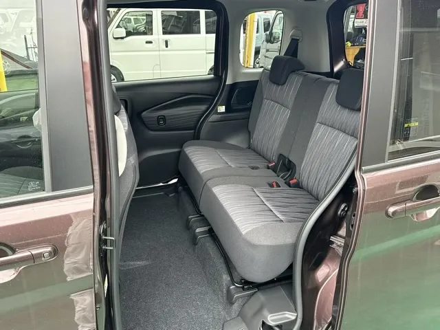ソリオ(スズキ)G セーフティサポート装着車ディーラ-試乗車 6