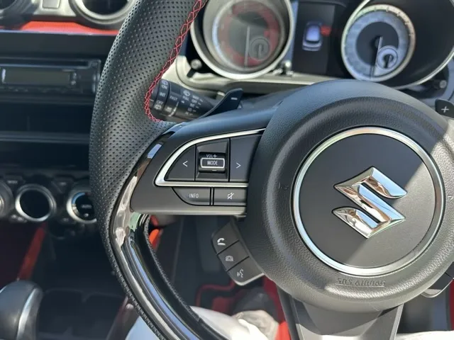 スイフト(スズキ)ベースグレード　セーフティサポート　AT中古車 19