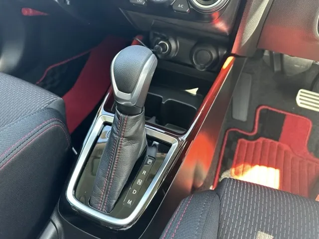 スイフト(スズキ)ベースグレード　セーフティサポート　AT中古車 21