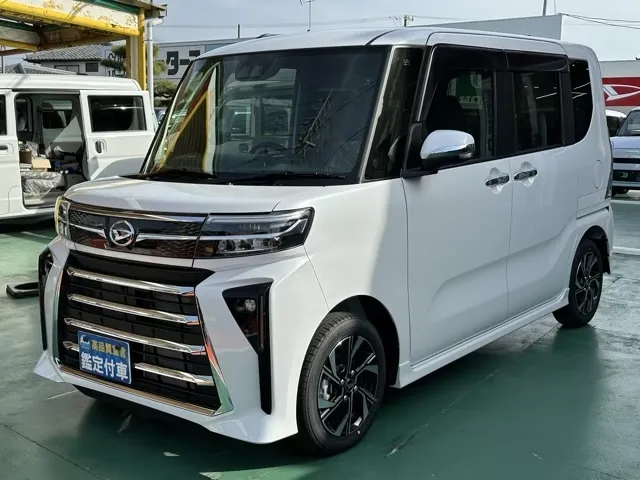 タント(ダイハツ)X 純正ドアバイザー Fグリルロアガーニッシュ届出済未使用車 1