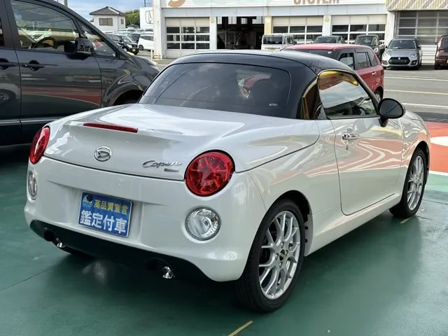 コペン(ダイハツ)20thアニバーサリーED 5MT届出済未使用車 27