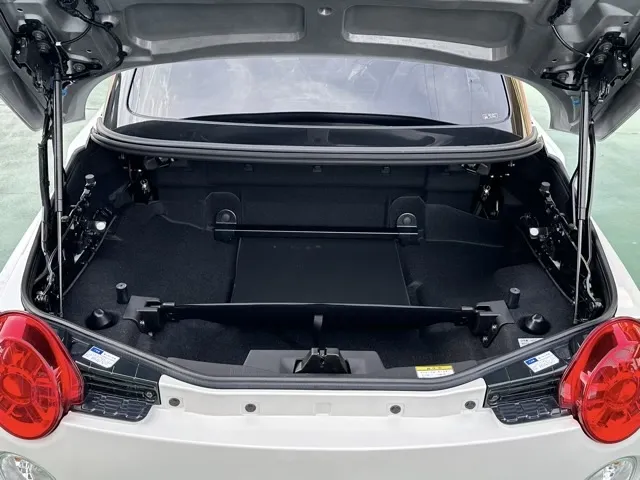 コペン(ダイハツ)20thアニバーサリーED 5MT届出済未使用車 29