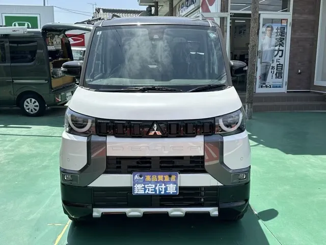 デリカミニ(三菱)Gプレミアム ４WD届出済未使用車 26