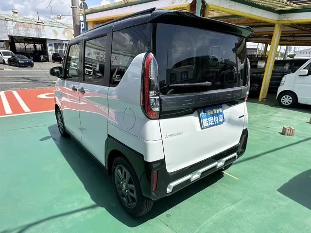 デリカミニ(三菱)Gプレミアム ４WD届出済未使用車 2