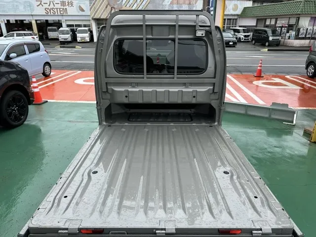 キャリートラック(スズキ)スーパーキャリイX 4WD MT届出済未使用車 8