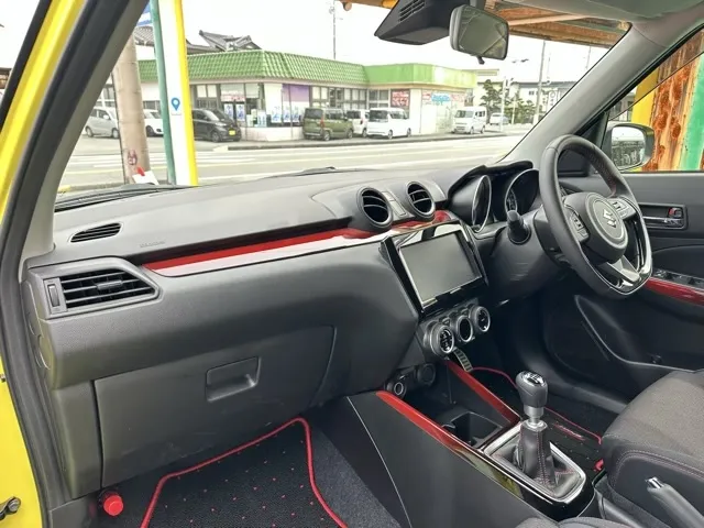 スイフト(スズキ)ベースグレード　セーフティサポート MTディーラ-試乗車 4