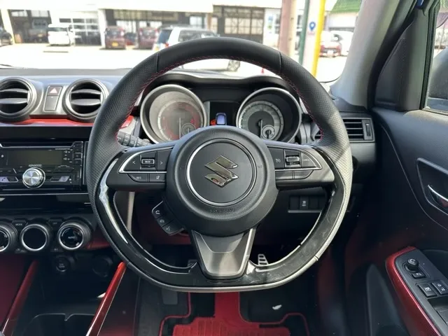 スイフト(スズキ)ベースグレード　セーフティサポート非装着車 MTディーラ-試乗車 6