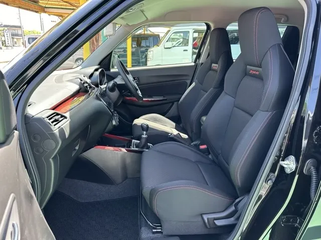 スイフト(スズキ)ベースグレード　セーフティサポート非装着車 MT中古車 3