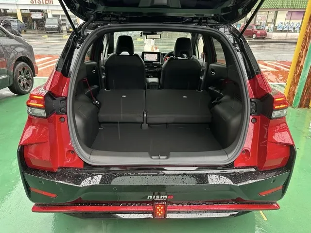 オーラ(ニッサン)ニスモディーラ‐試乗車 15