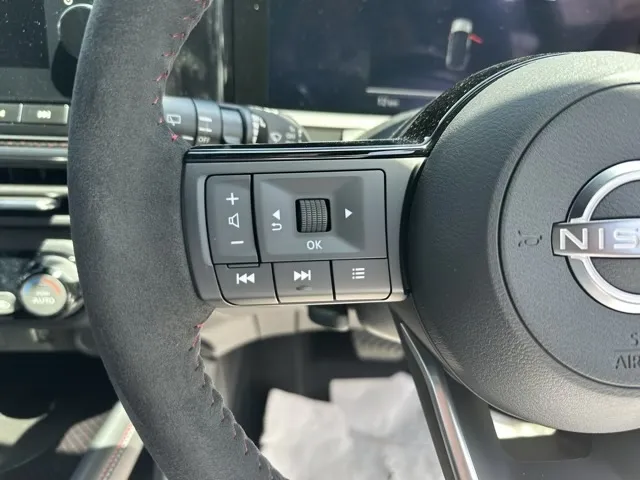 オーラ(ニッサン)ニスモ プロパイロット ナビ ワイヤレス充電登録済未使用車 16