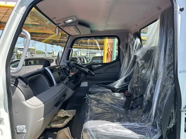 キャンター(三菱)全低床キョウカダンプ ２ｔ コボレーンレンタ登録済未使用車 7