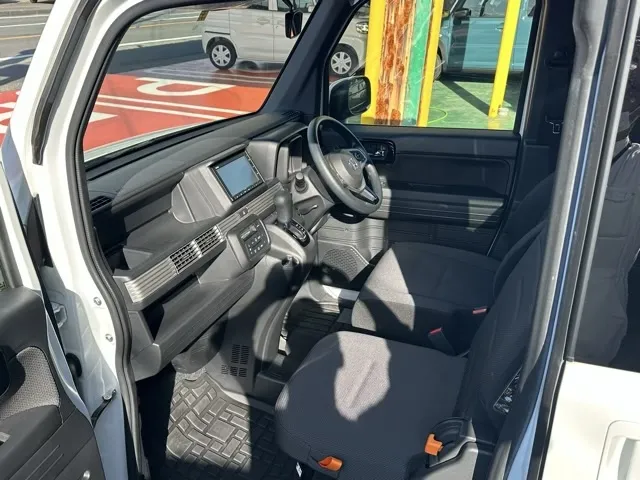 N-VAN(ホンダ)プラススタイルFUNターボ AT中古車 3