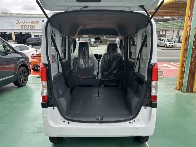N-VAN(ホンダ)Gタイプ AT ４WD届出済未使用車 10