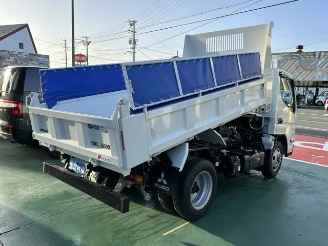 キャンター(三菱)全低床キョウカダンプ ３ｔ　コボレーンディーラ-試乗車 9
