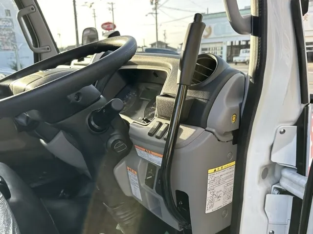 キャンター(三菱)全低床キョウカダンプ ３ｔ　コボレーンディーラ-試乗車 11