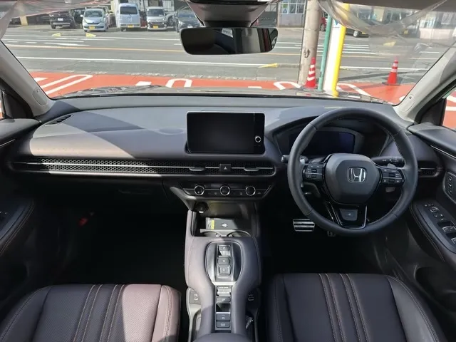 ZR-V(ホンダ)e：HEV Zディーラ-試乗車 5