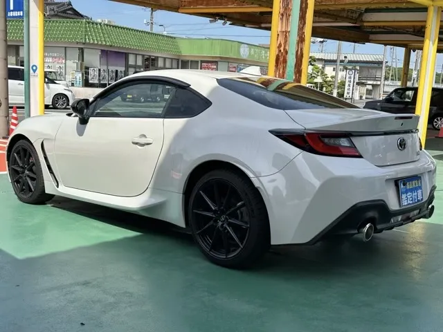 GR86(トヨタ)RZ 6MTディーラ-試乗車 2