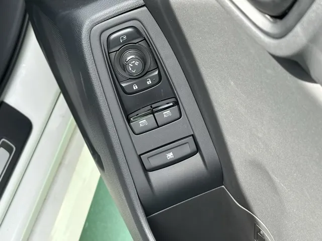 GR86(トヨタ)RZ 6MTディーラ-試乗車 8