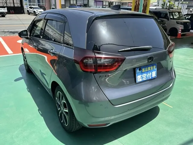 フィット(ホンダ)e：HEV ネス中古車 2
