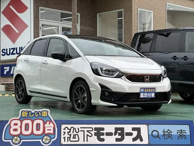 フィット(ホンダ)e：HEV モデューロX中古車 0
