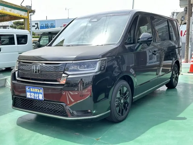 ステップワゴン(ホンダ)スパーダ 7人登録済未使用車 1