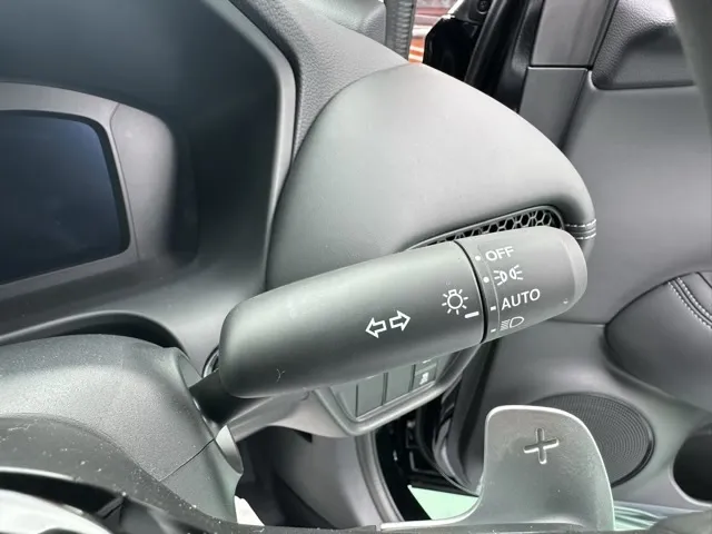ZR-V(ホンダ)Z登録済未使用車 16