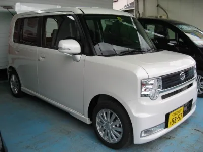 コンテ(ダイハツ)カスタムX未使用車 0